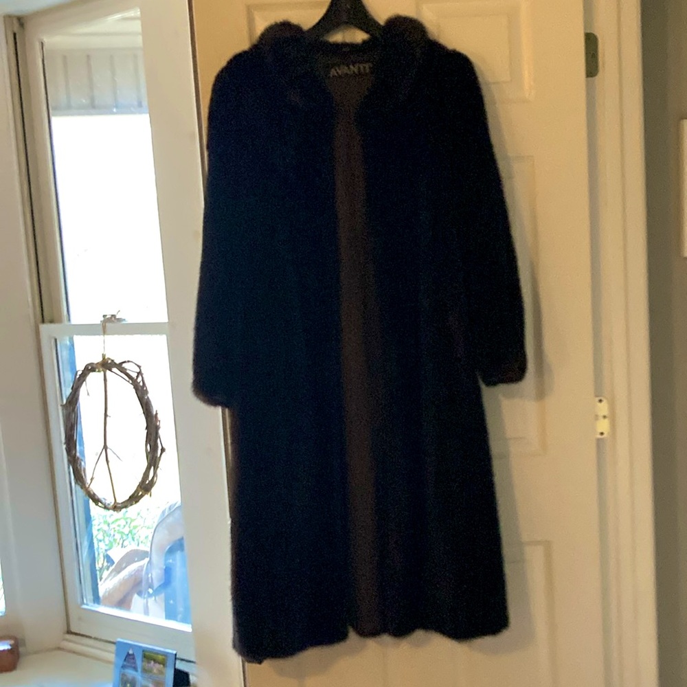 Avanti Ranch mahogany full length coat. Professionally appraised and cleaned